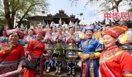 侗族服装秀被爆料视频播放,揭秘民族服饰秀幕后精彩瞬间