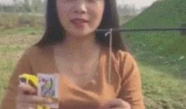 吃瓜娱乐图片搞笑,盘点那些让人捧腹的吃瓜娱乐瞬间