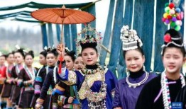 侗族服装秀被爆料视频播放,揭秘民族服饰秀幕后精彩瞬间