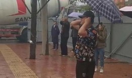 网友爆料老农民视频播放,真实生活片段引发网友热议